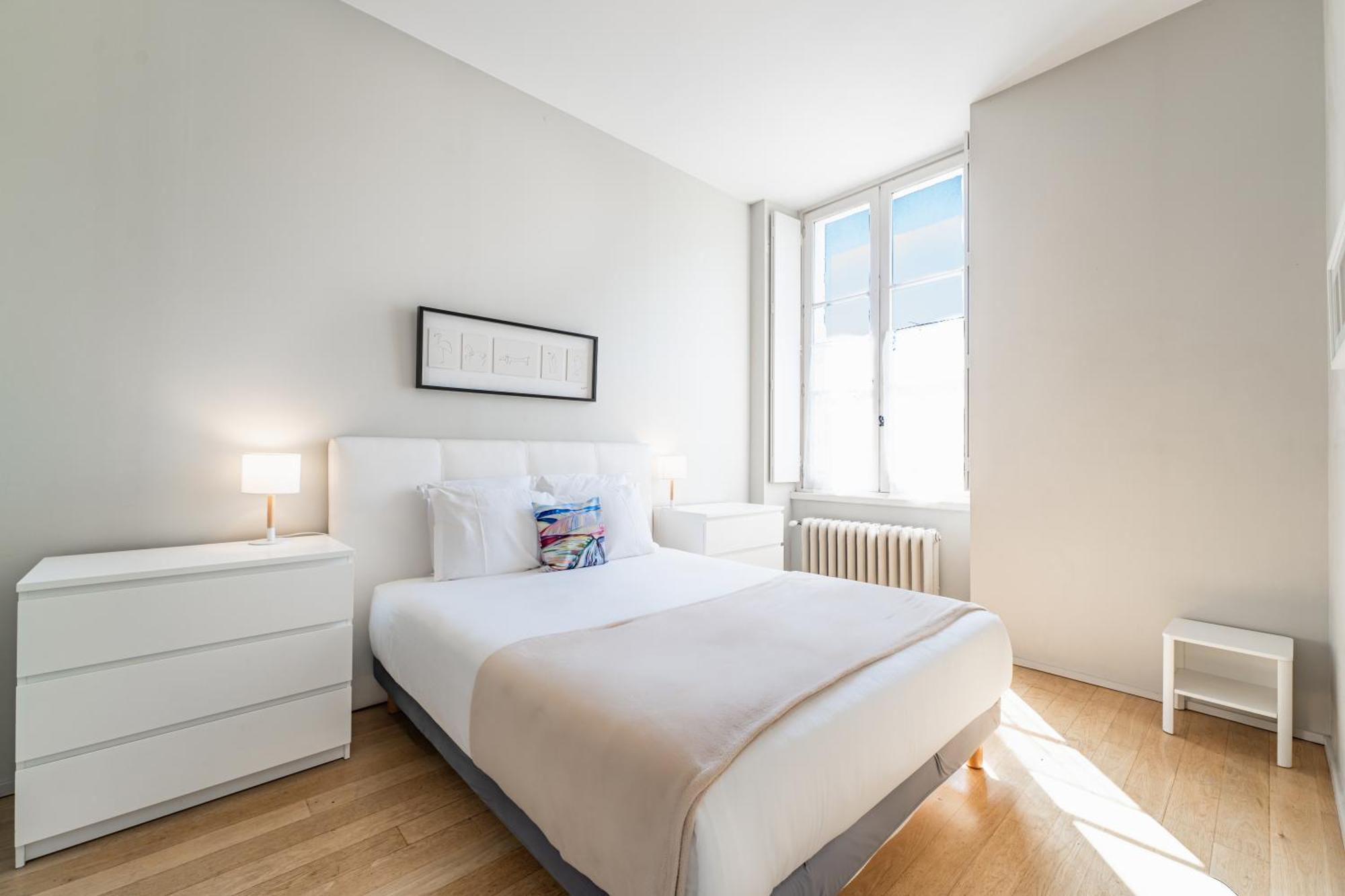 Appartement T3 De Prestige Proche Du Jardin Public De Bordeaux Bagian luar foto