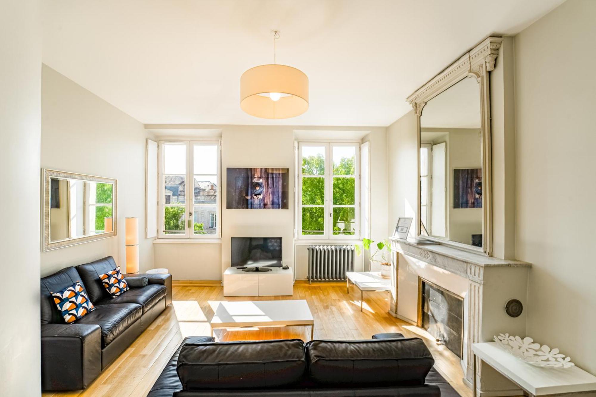 Appartement T3 De Prestige Proche Du Jardin Public De Bordeaux Bagian luar foto